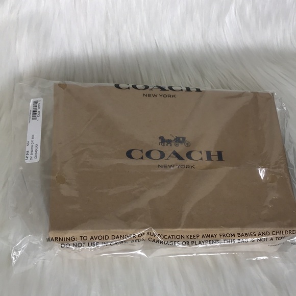 Coach Boxed 3 In 1 Wallet Gift Set In Signature Canvas - Picture 12 of 12